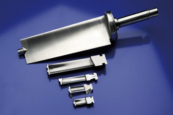 Form deviations are unacceptable for products such as turbine blades and blisks because even the smallest error would significantly reduce the efficiency of the power plant or aircraft turbine. 