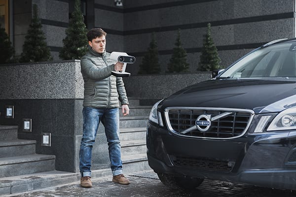 Exact Metrology scanning car