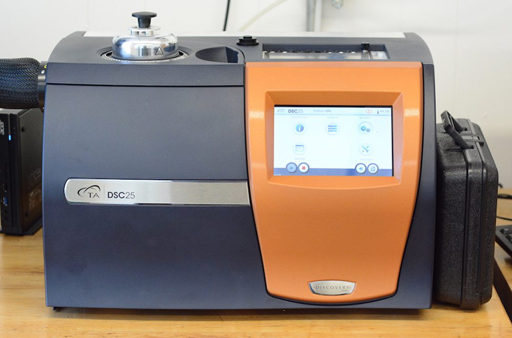 Scanning calorimeter